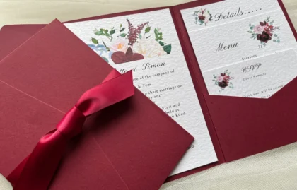 Burgundy Pocketfold Invites – Floral